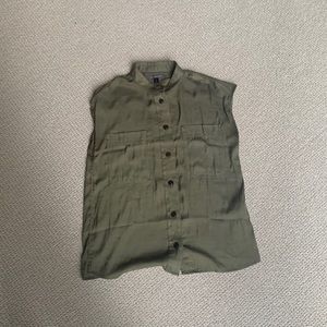 small banana republic green button down short sleeves